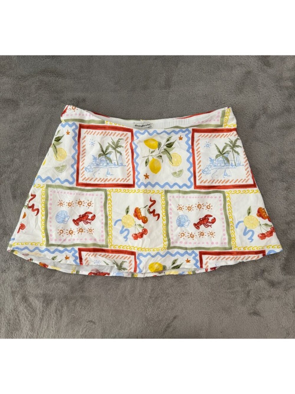 Abercrombie & Fitch A&F Sienna Mini Skirt Skort Lemons Lobsters LARGE Coastal